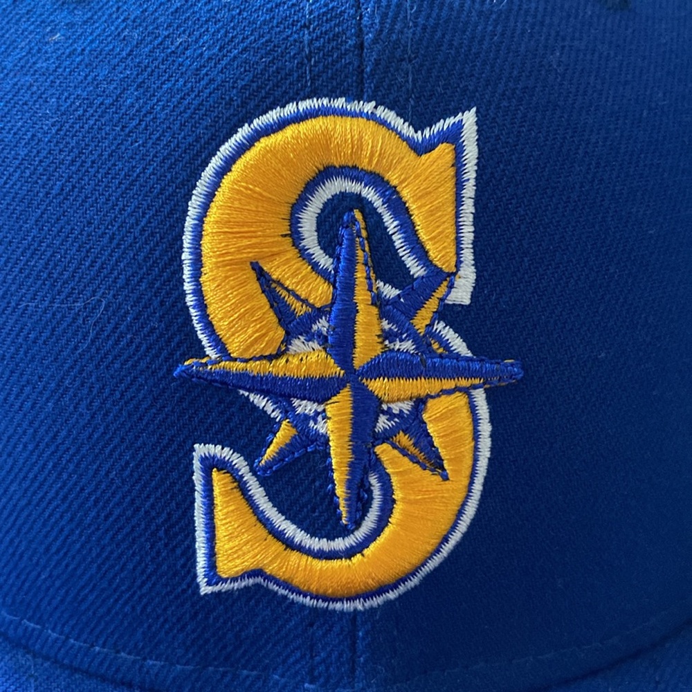 New Era Seattle Mariners Official On-Field Cap - Picture 7 of 9